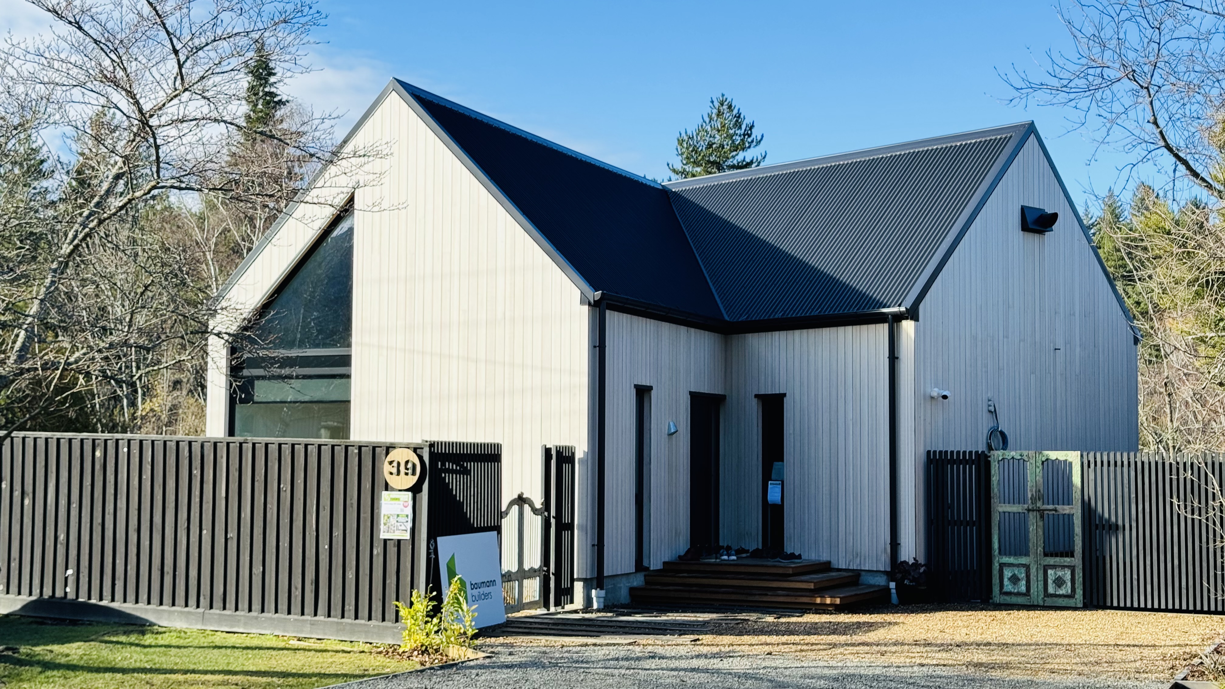 Alpine holiday home showing high-performance thermal envelope in snow setting